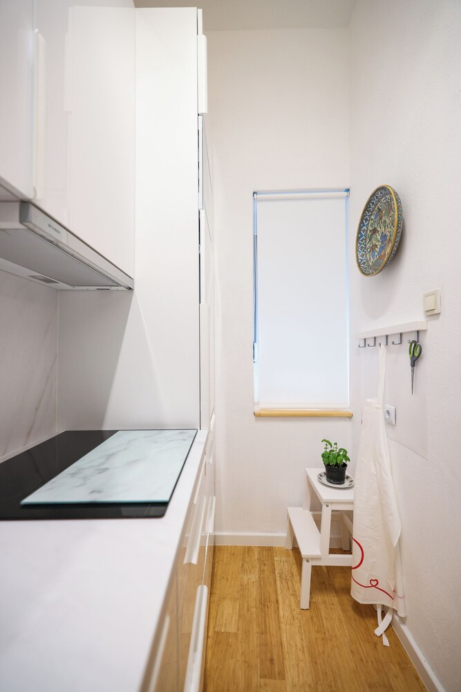 Iadra apartment in city center