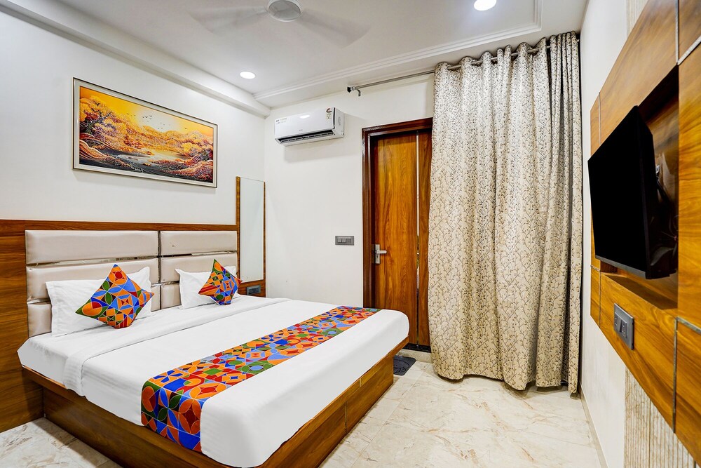 Fabhotel Kishori Inn