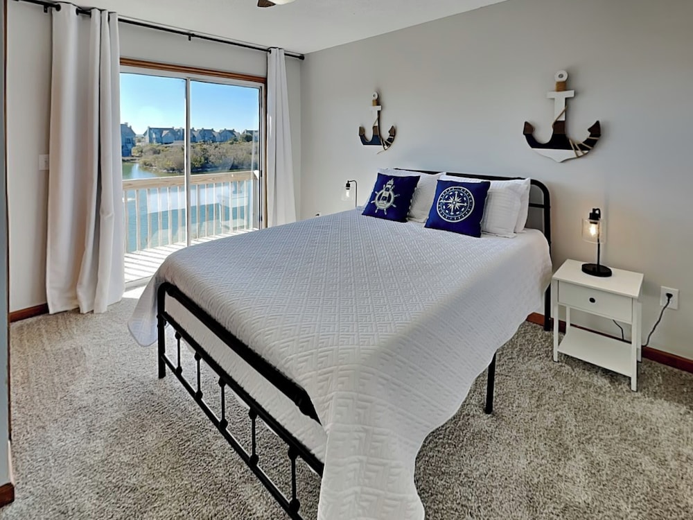 Blue Lagoon by Topsail Realty