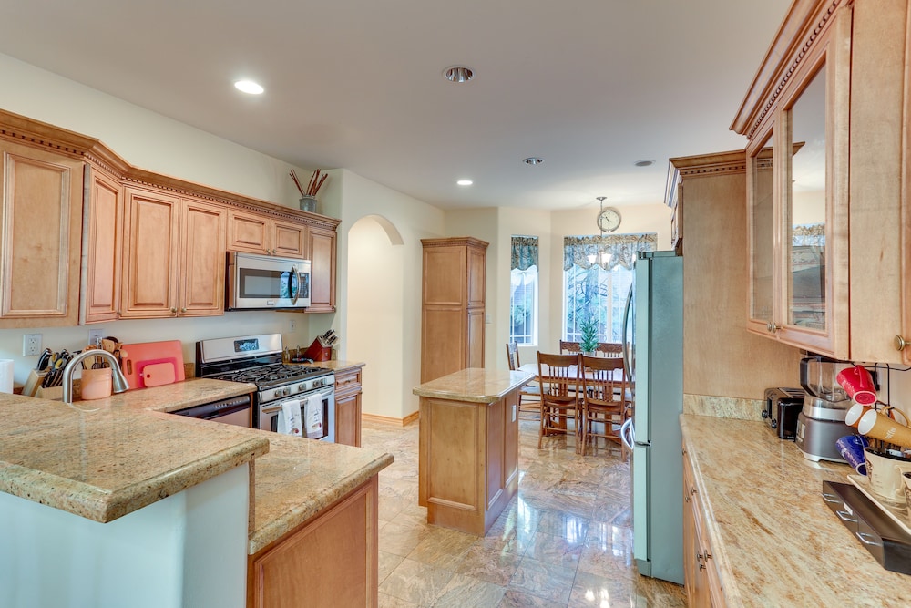 Spacious Big Bear Home w/ Game Room + Hot Tub!
