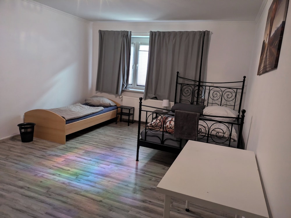 NestOaseWHV Zimmer zw.City und Südstrand