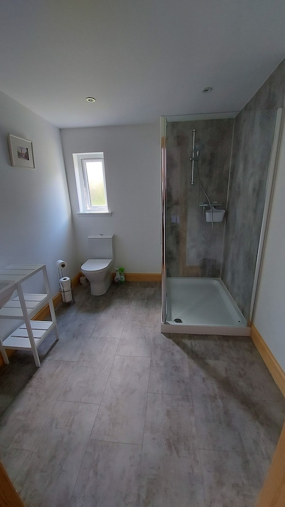 Helmsdale Lodge Hostel view 4