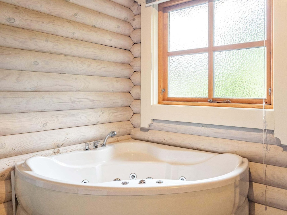 8 Person Holiday Home in Frorup view 5