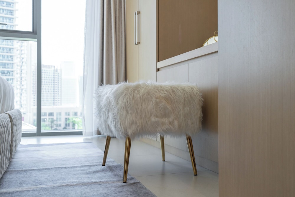 Stylish Urban Living in Burj Royale