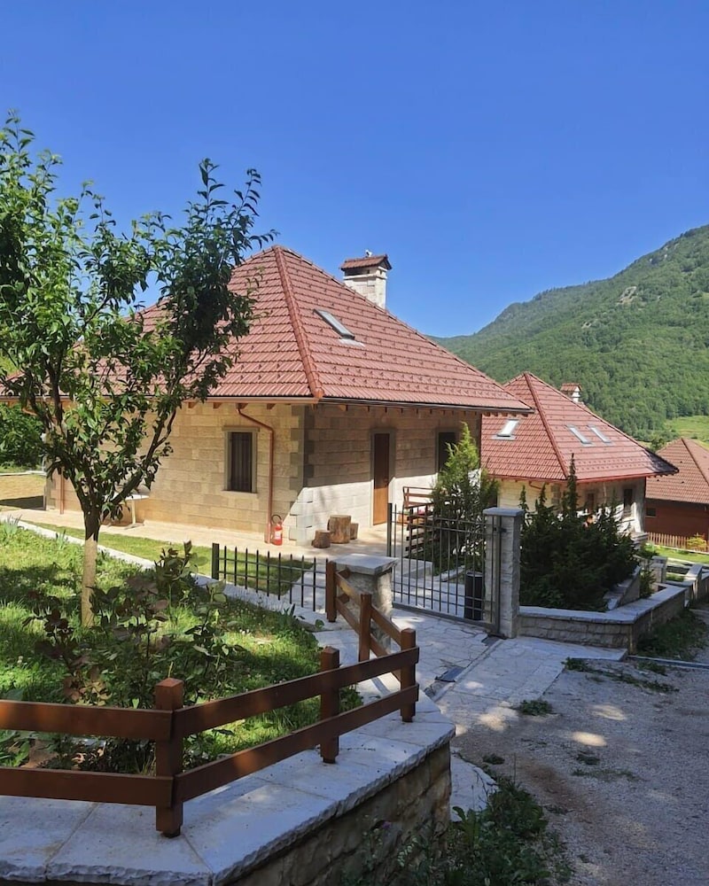 Joen Village