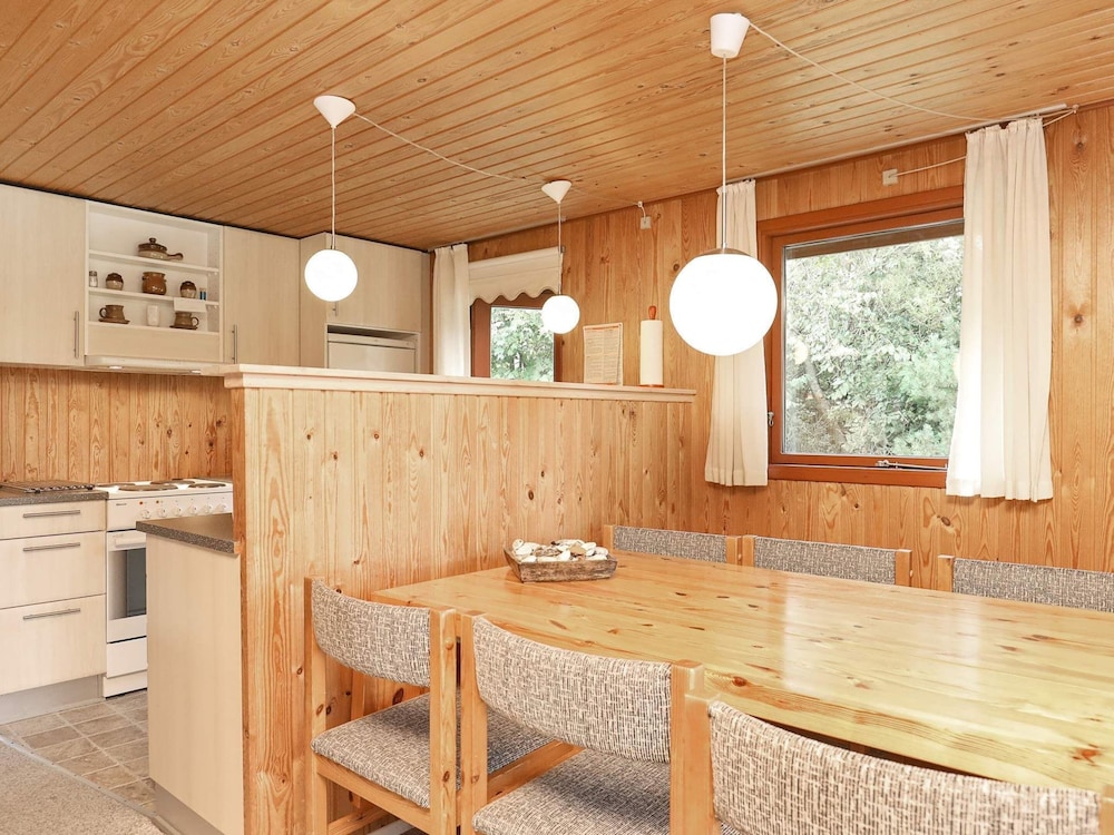 Spacious Holiday Home In Struer near Ocean view 4