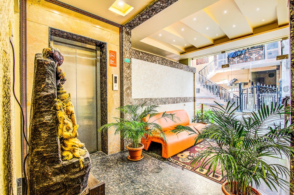 FabHotel Emara Boutique - Near Koramangala