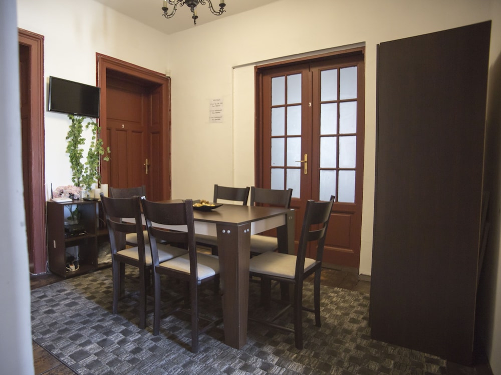 Italian House Simeon