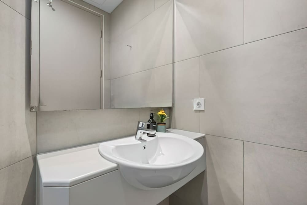 Premium Luxury Menara Jakarta Residence