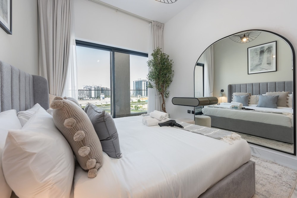 Awesome 1-bedroom in Al Barshaa South Near to Dubai Adventures