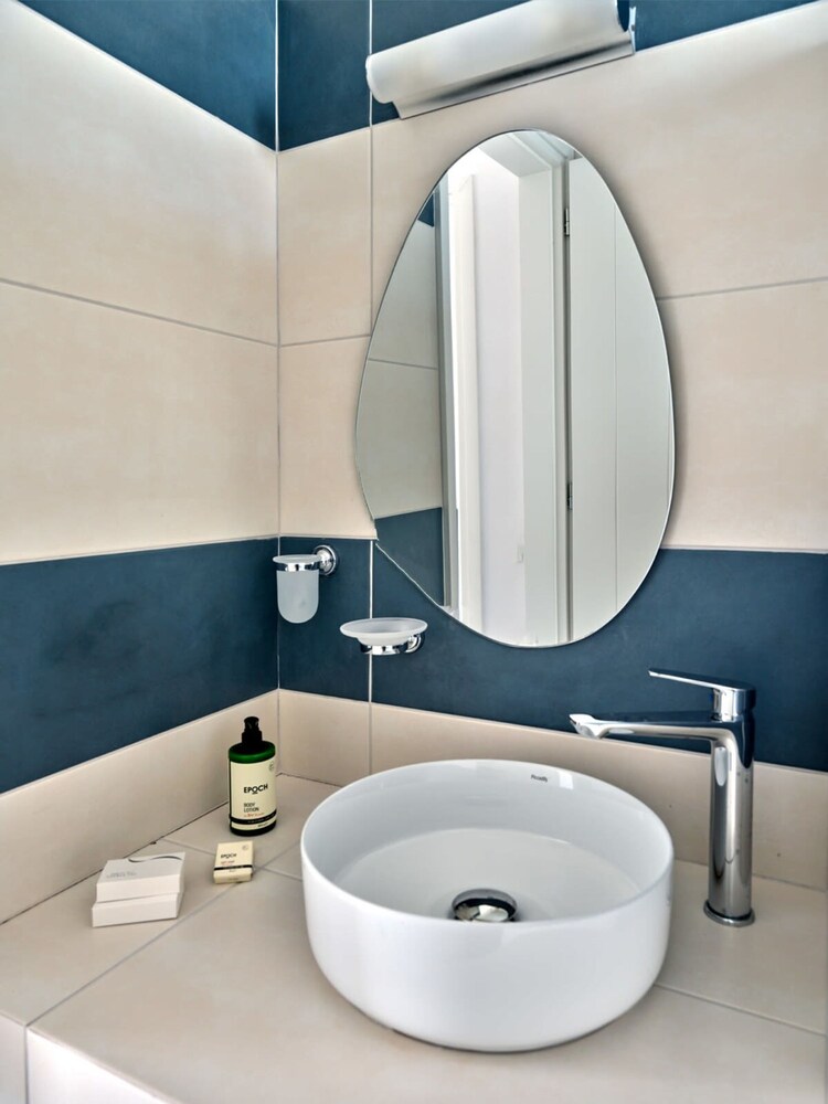 Villa Maria - Naoussa Fishes Blue Grey Suite