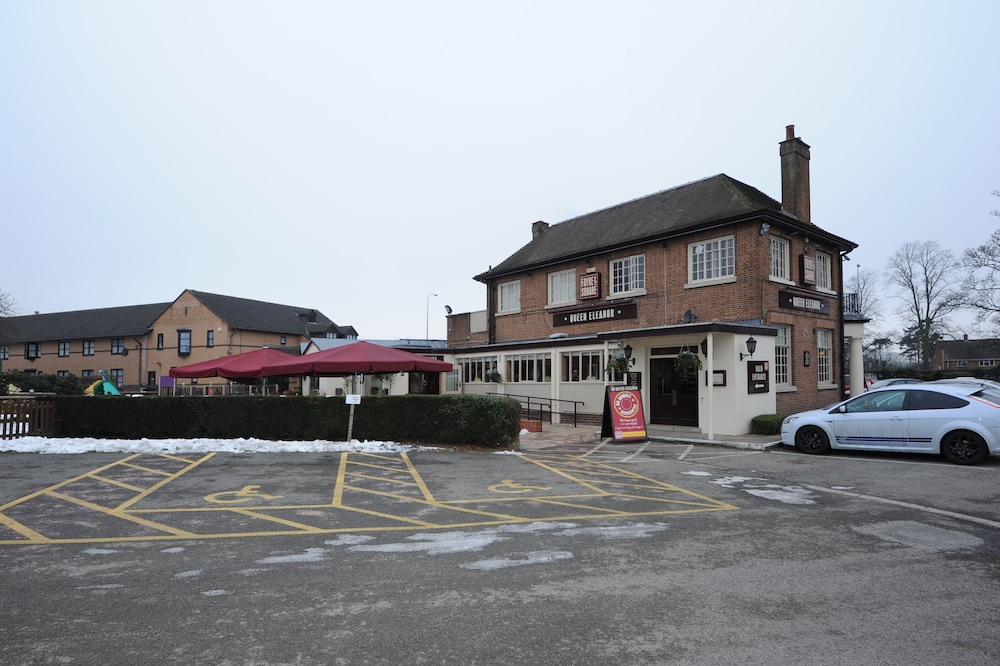 Premier Inn Northampton South - Wootton 5