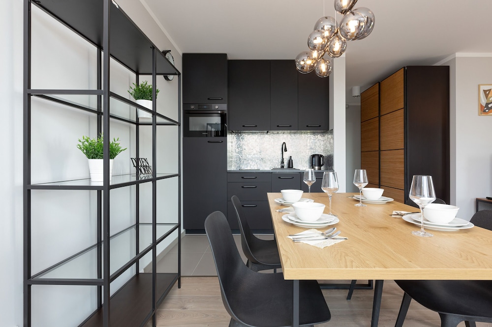 Apartment Kokoryczki Warsaw by Renters view 2