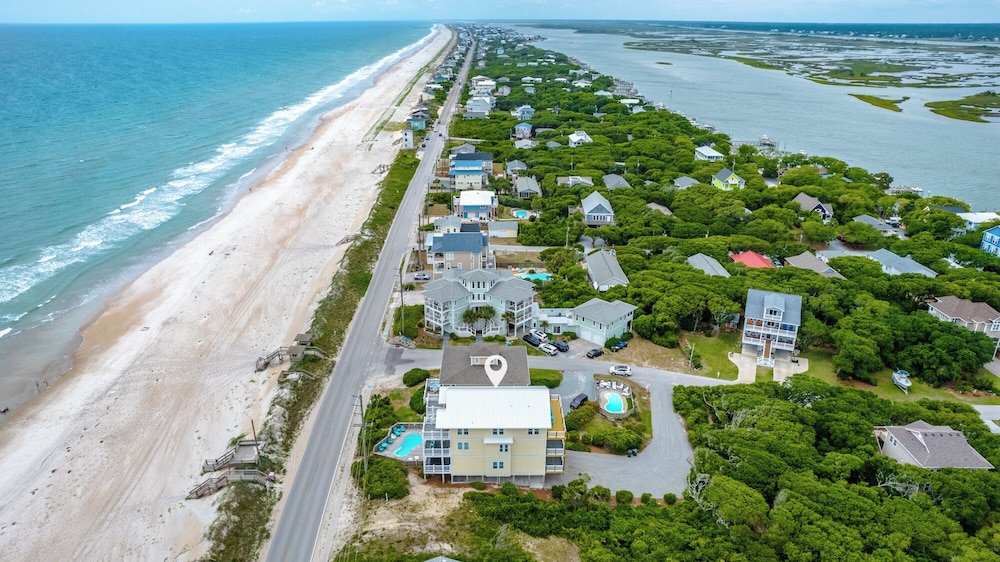 Eagles' Landing by Topsail Realty