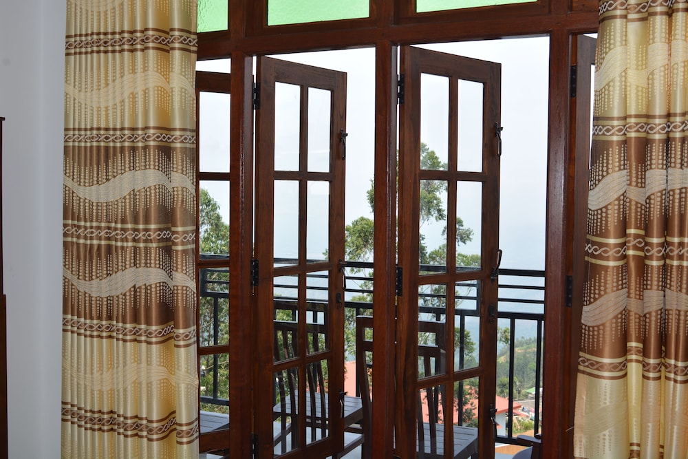 Grand View Guest House & Restaurant