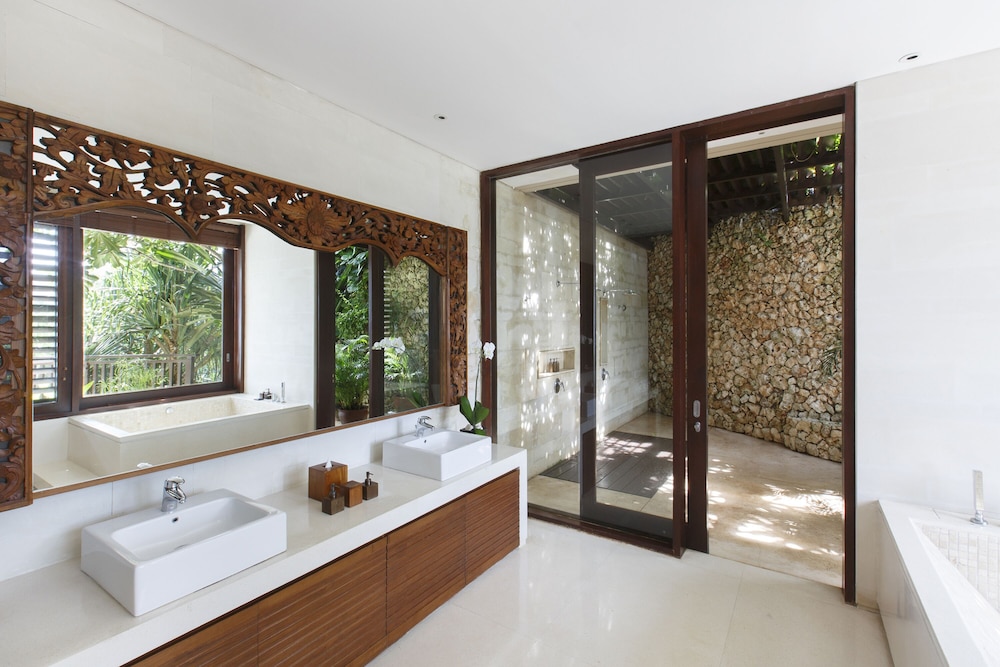 The Ungasan Clifftop Resort 52