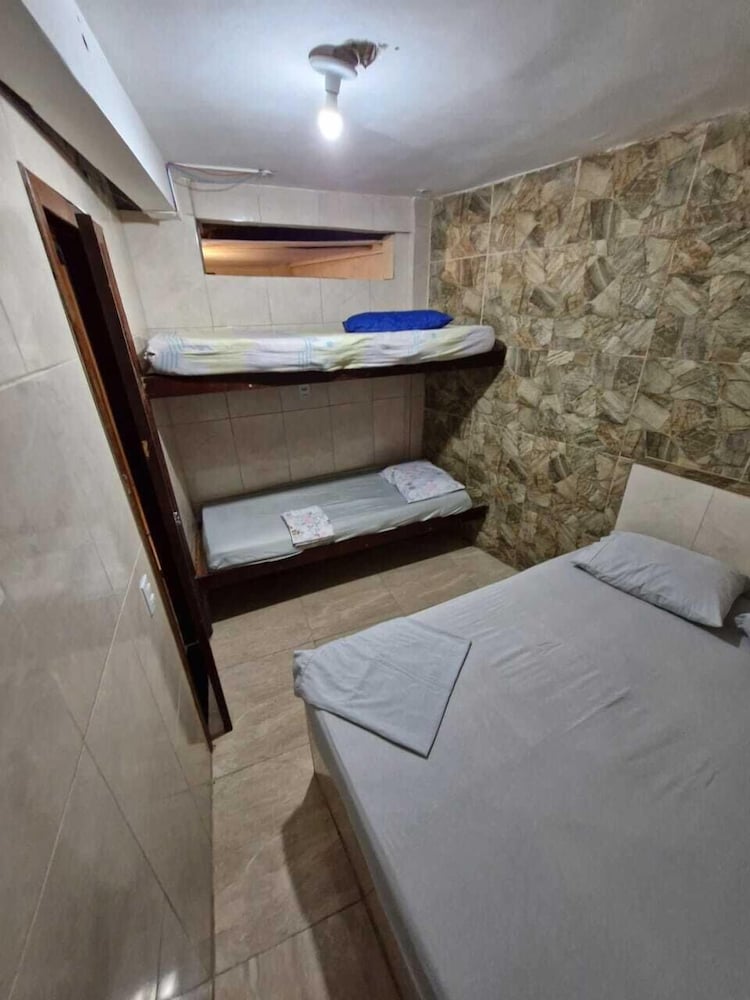Flat térreo 2 quartos na Praia de Itapuã