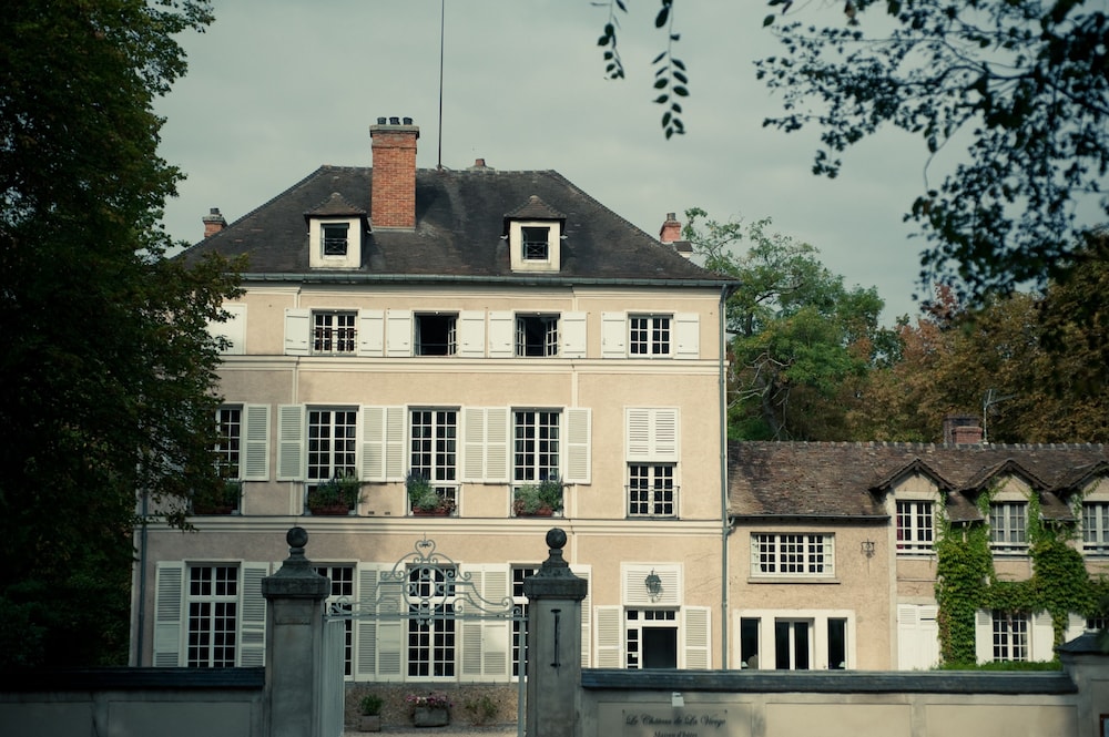 Le Château de la Vierge