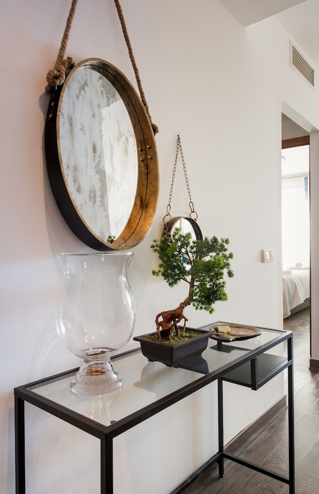 Modern 2 Bd Apartment With Private Terrace Eslava Terrace