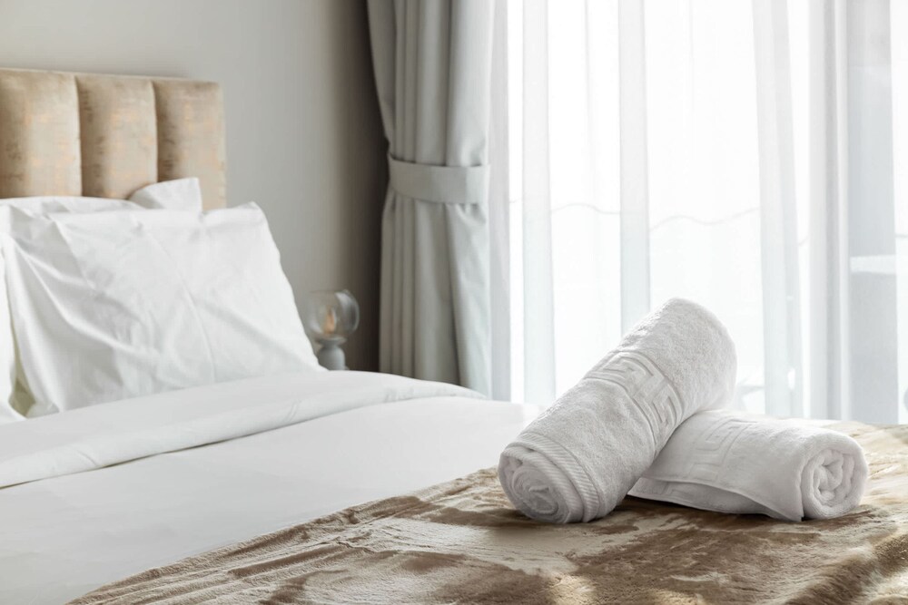 Luxurious Studio Condor Marina