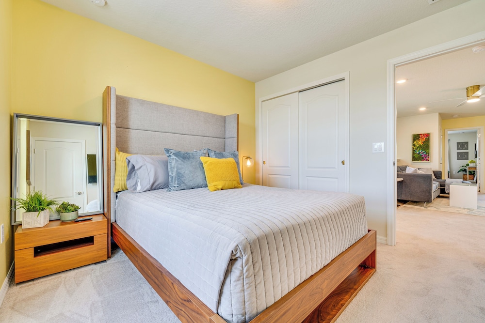 Private Backyard Oasis: Solterra Resort Condo