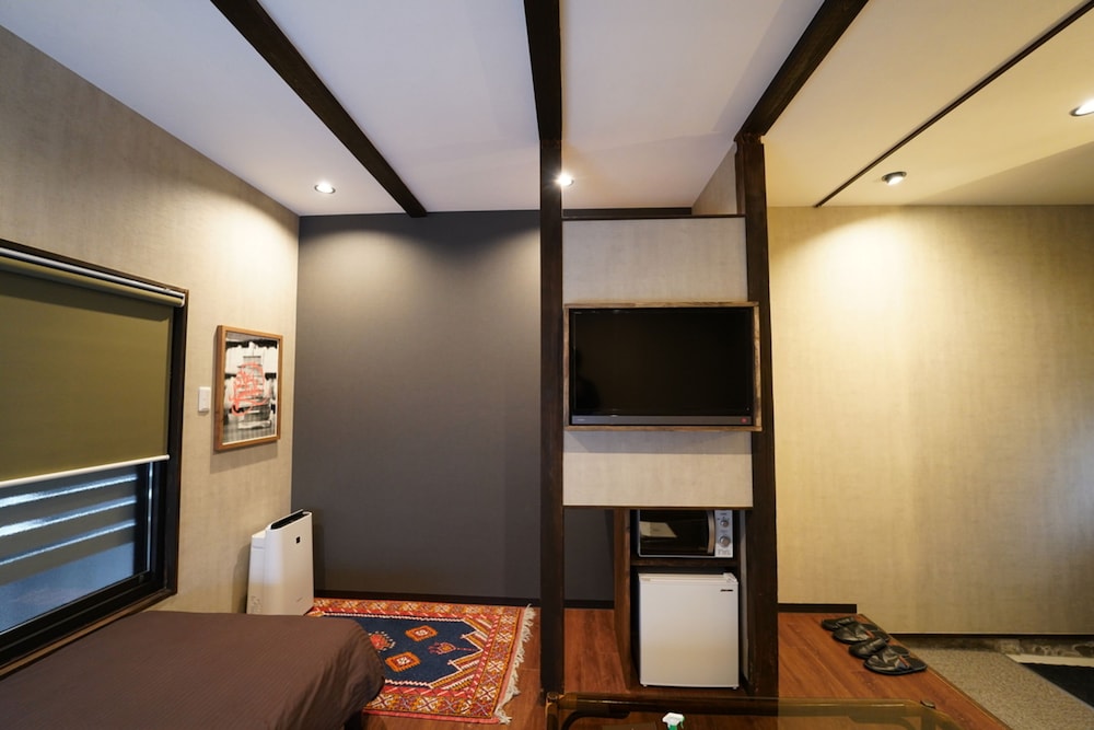 Traditional Apartment - Hostel