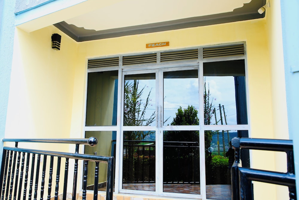 Westway Luxury Suites