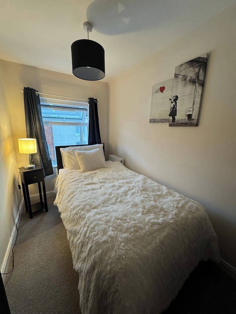 Winsford Woodford Cottage - Cozy Retreat