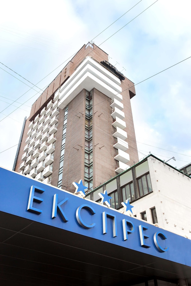Express hotel