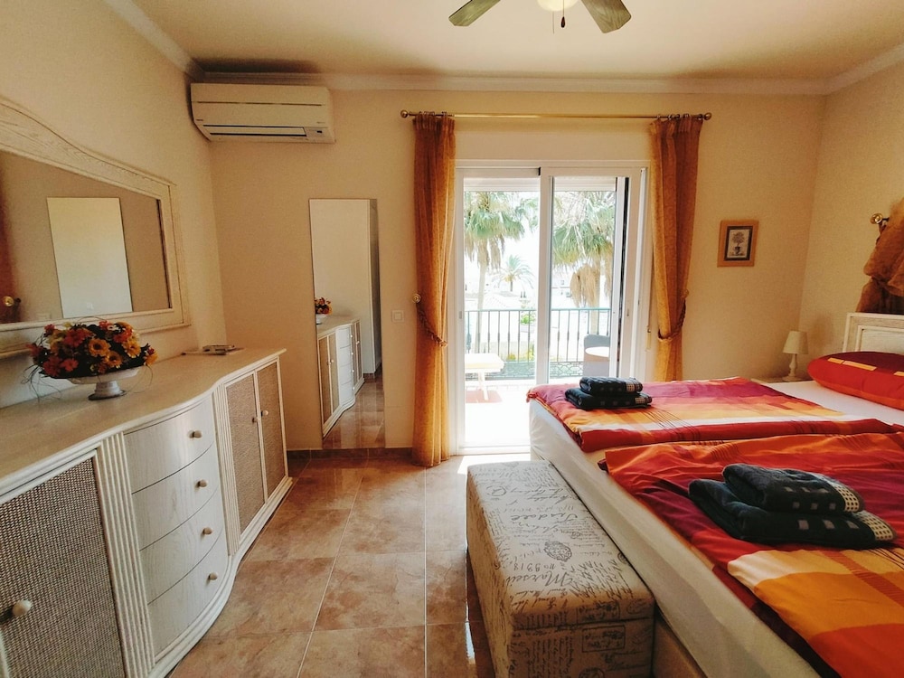 Casa Cipreses 5 Nerja Sun