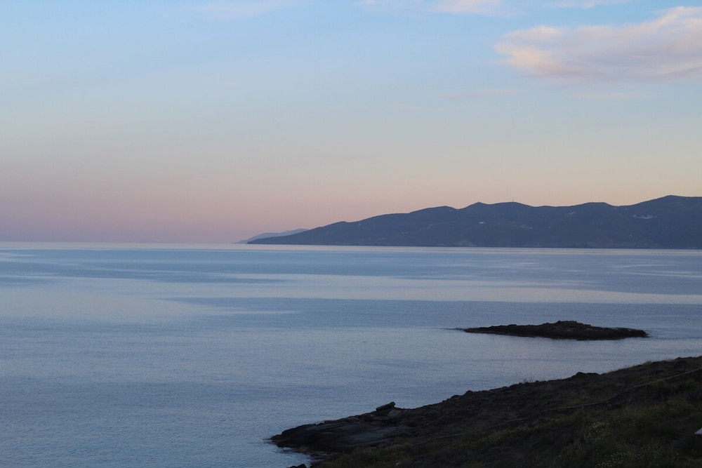 Iliada Suites Simousi Kythnos