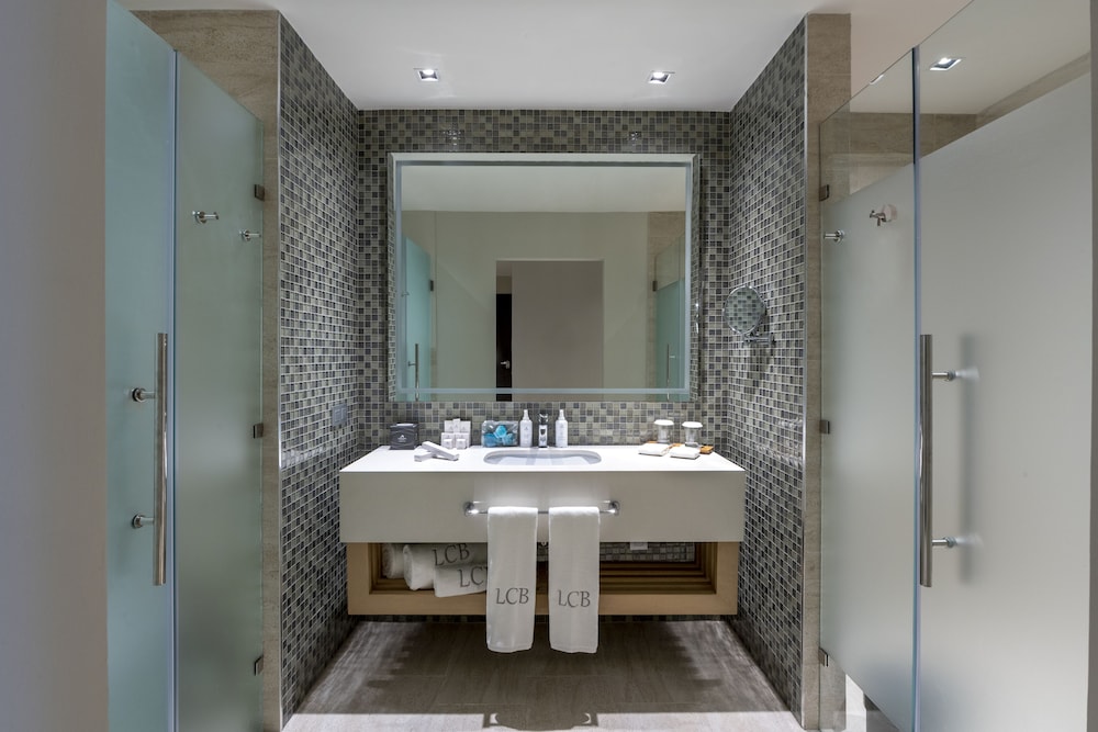 Punta Cana Vacations - Unique Club at Lopesan Costa Bavaro - All Inclusive - Property Image 51