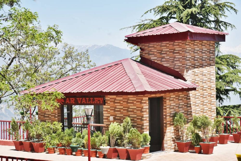 Bear Valley Resort Dalhousie view 4