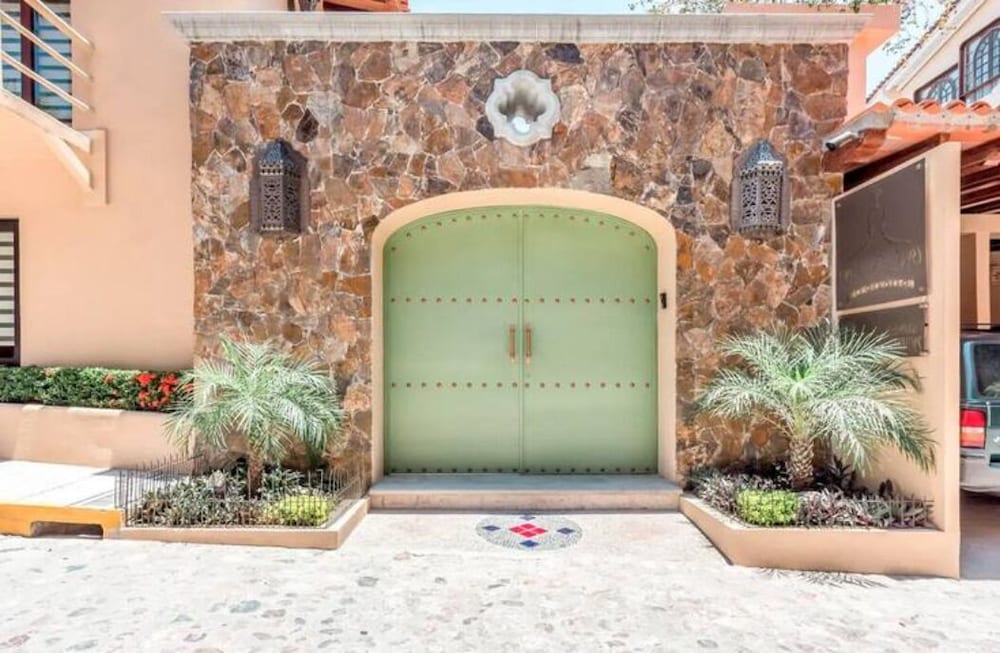 San Miguel PV Rentals