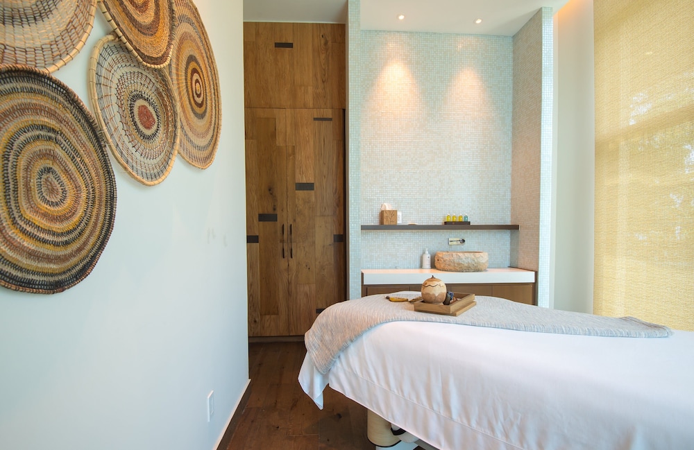 Kimpton Grand Roatan Resort And Spa by IHG - Photo 143