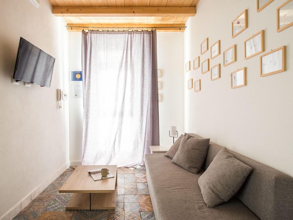 Interno1 Apartment Dietro il Teatro Massimo by Won photo 5