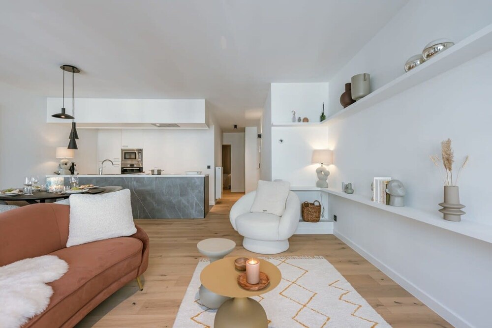 High end Apartment Nearby the Beach in Knokke With Parking