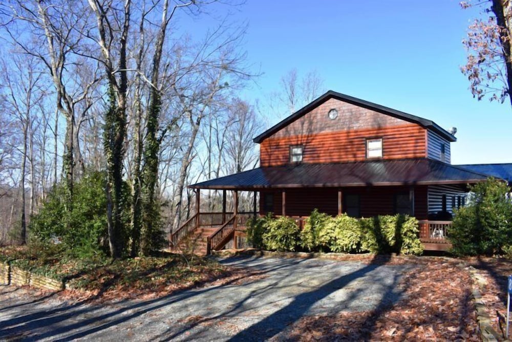 Longview view 3
