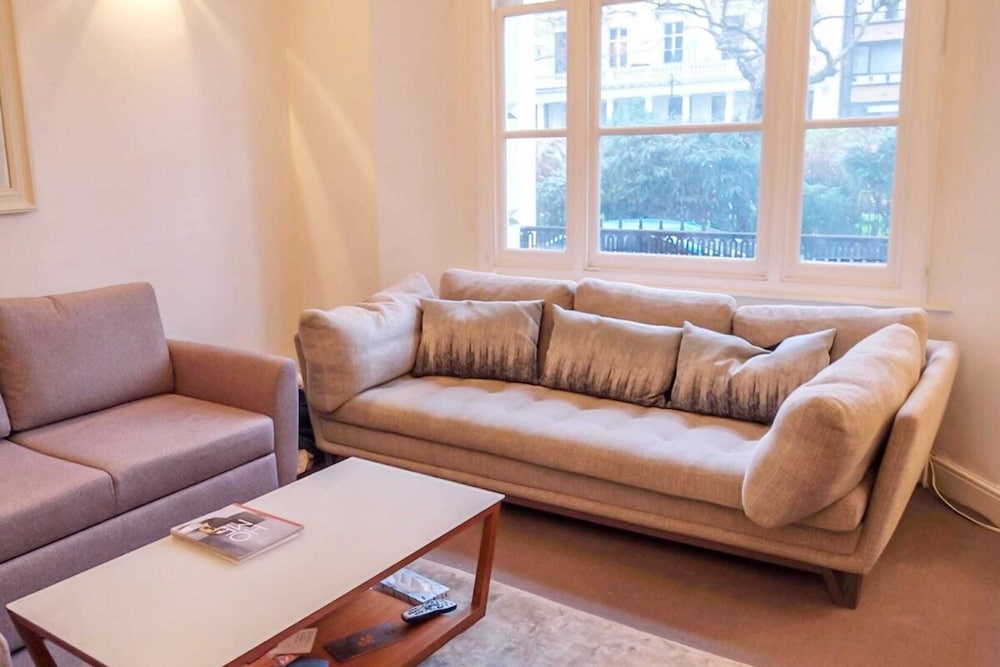 Cozy 1 Bedroom Apartment near Harrods, Knightsbridge