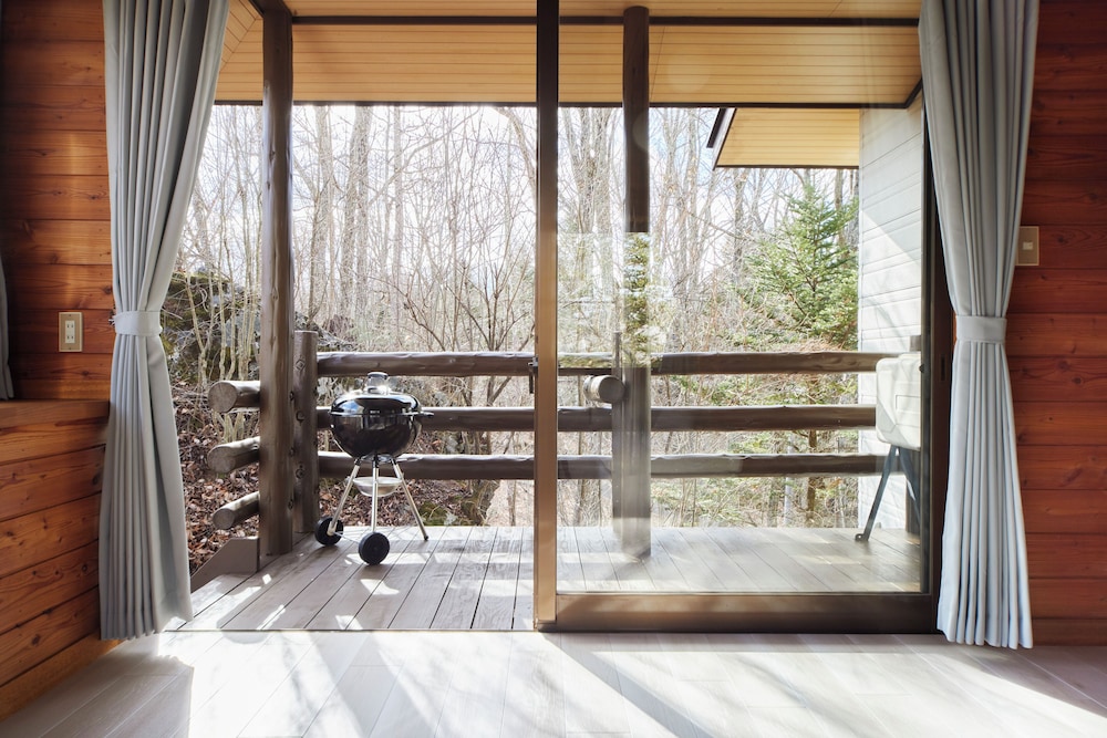 rinne 2nd living Kitakaruizawa Forest