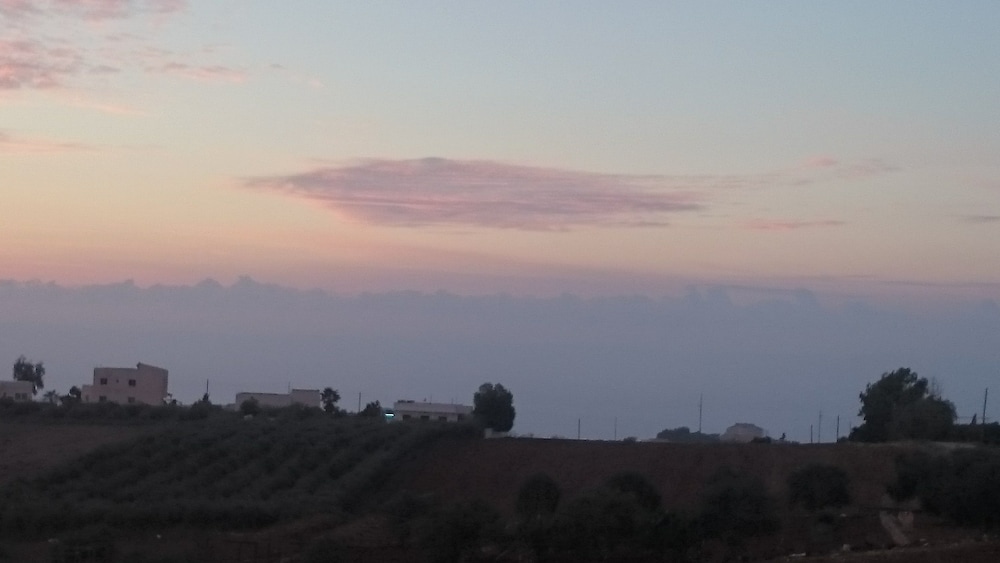 Town of Nebo Hotel