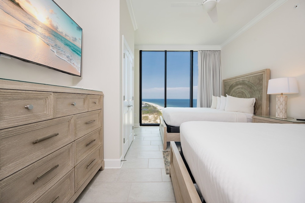 Phoenix Gulf Shores Ii 2205 4 Bedroom Condo