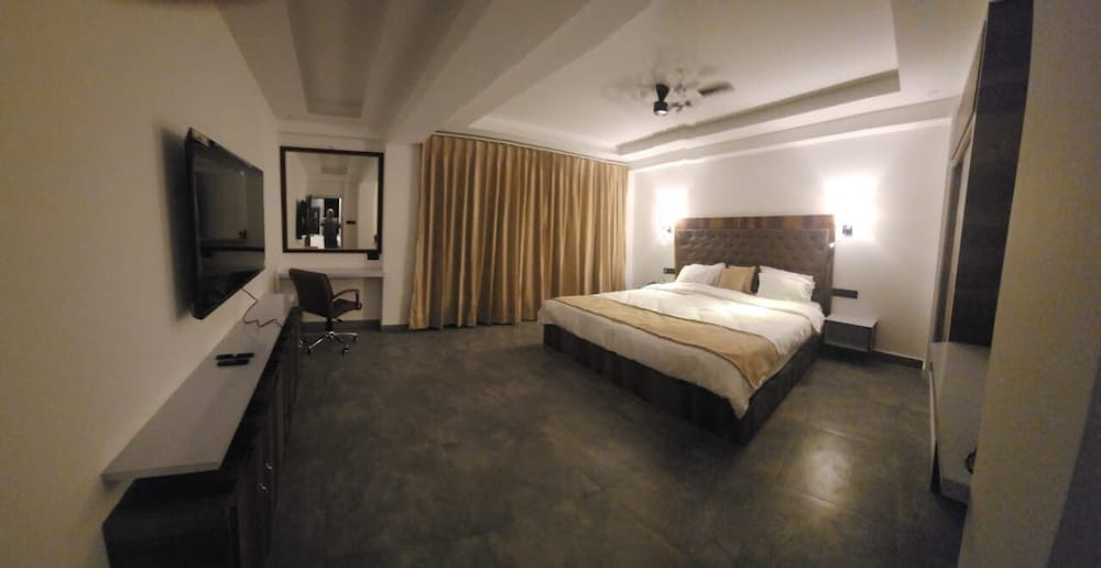 Blue Angel Annexe