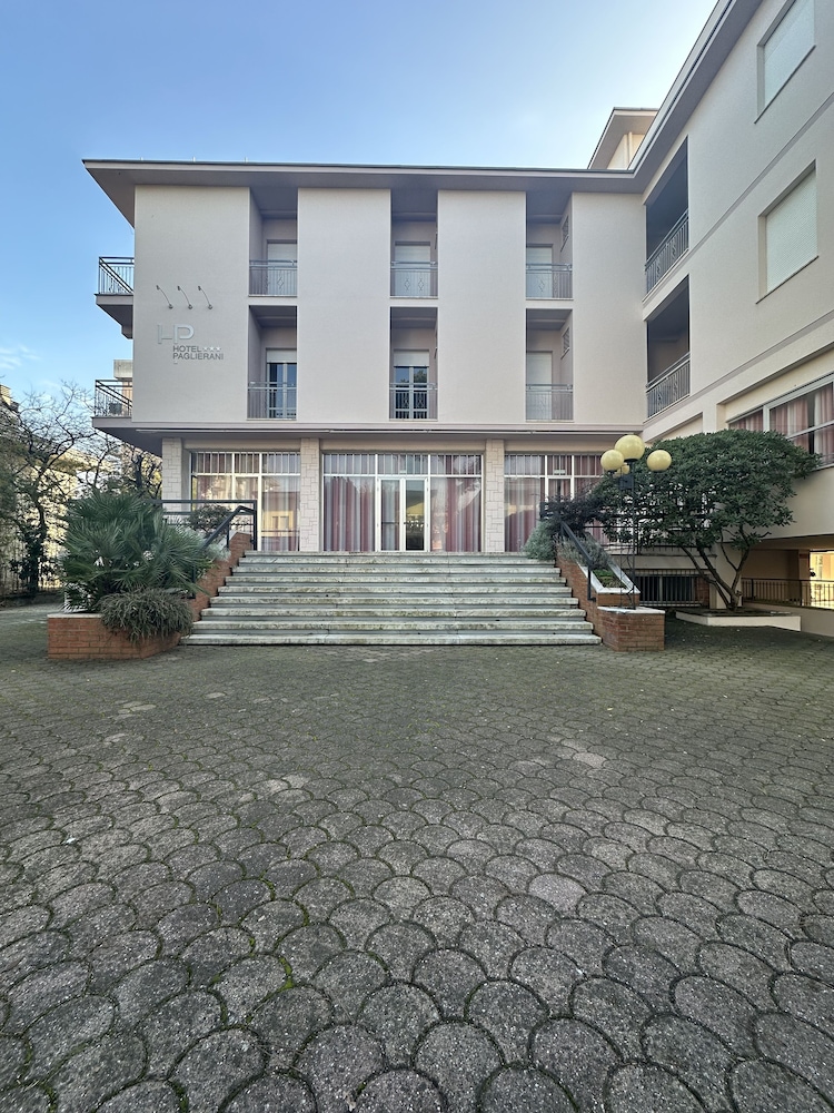 Hotel Paglierani - New Management 2024