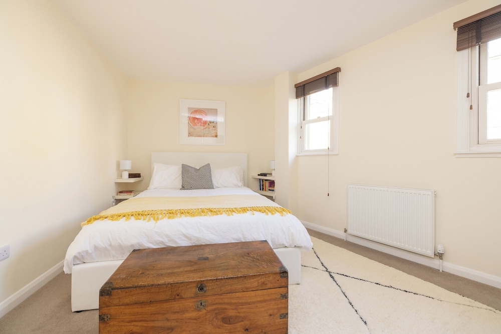 Cozy Maisonette near Edinburgh Castle