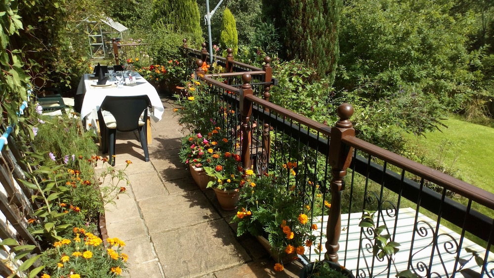 Cilbrwyn Countryside Retreat