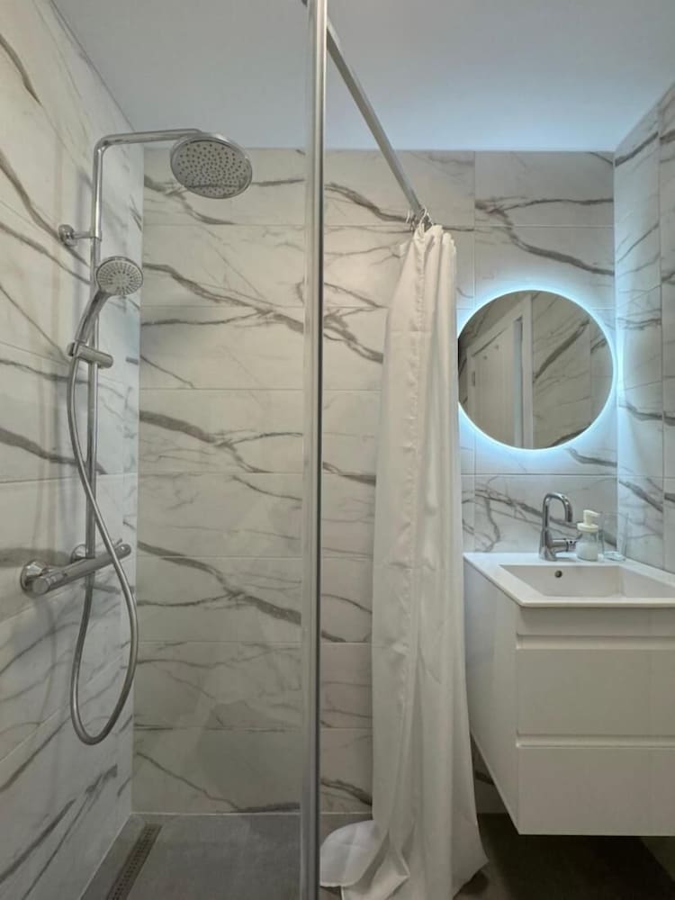 Inspire Your Stay new and Comfort Apartment in Sofia