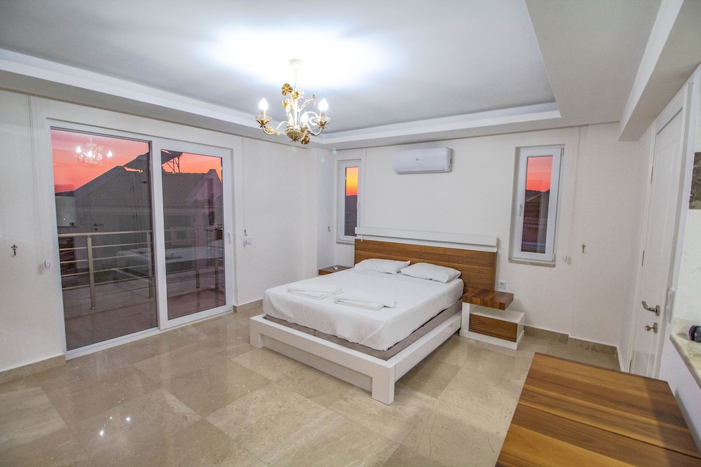 Mendos Villa view 4