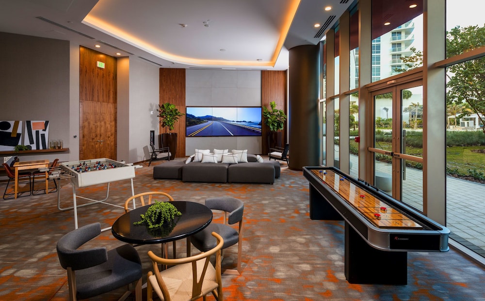 lounge
