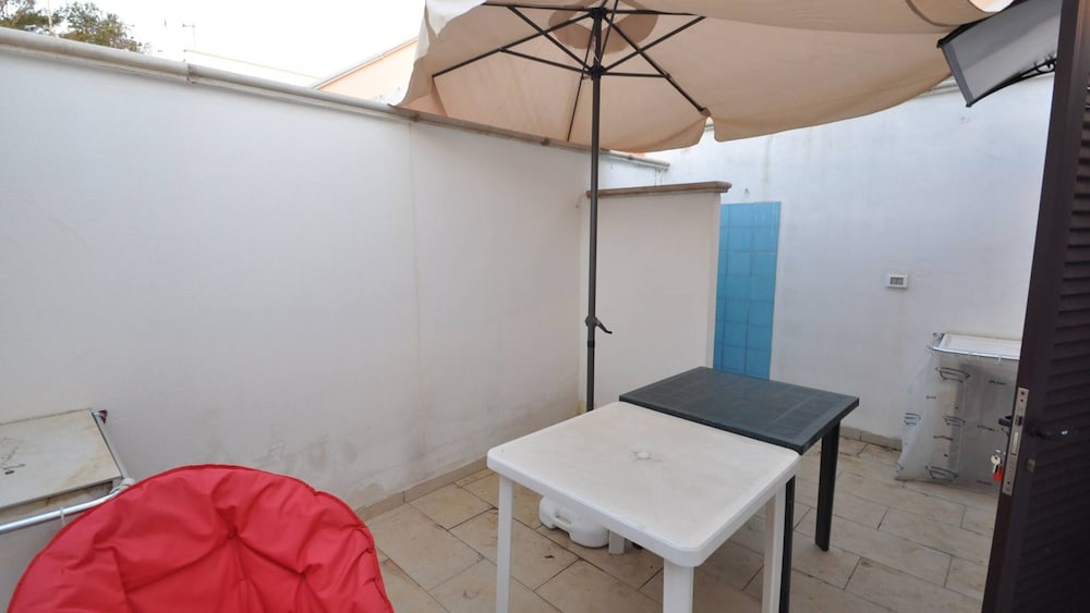 Villa for 6 People 2 Bedrooms a few Meters From the sea